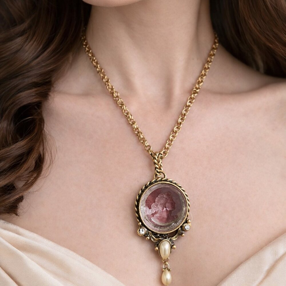 Elegant Gold Pendant Cameo Etched Necklace, Sweet Romance - Picture 1 of 9